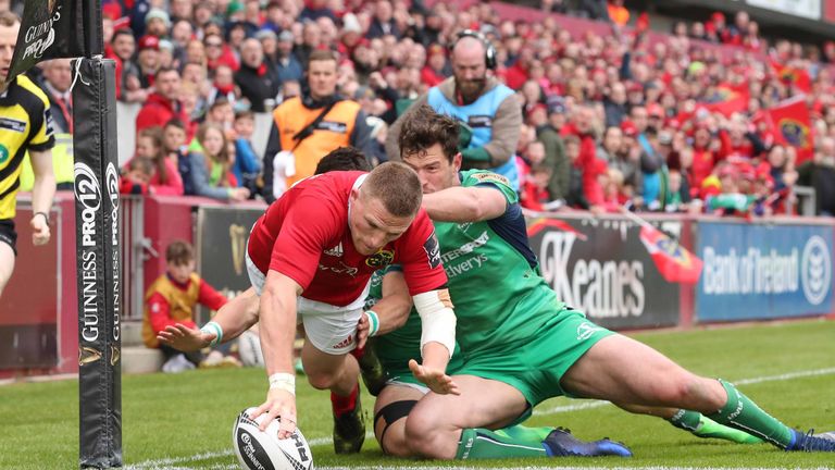 Andrew Conway scored two tries for Munster