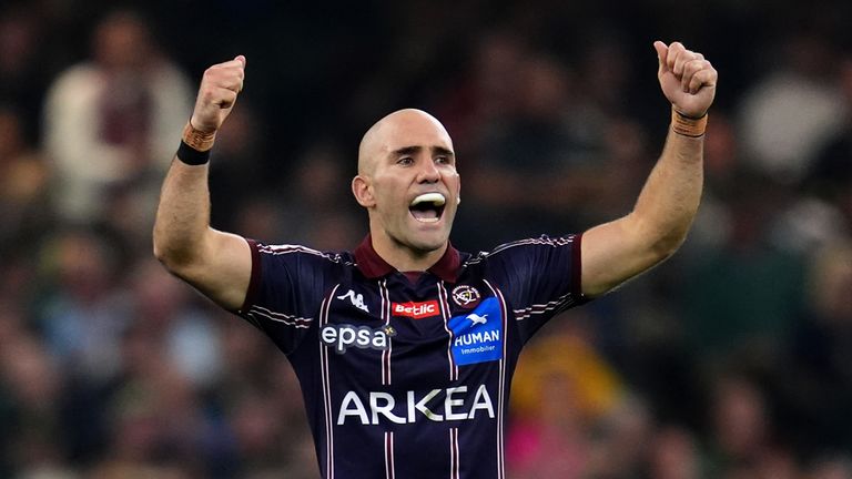 Bordeaux captain Maxime Lucu kicked a second-half penalty before they grabbed a crucial fourth try for a two-score lead